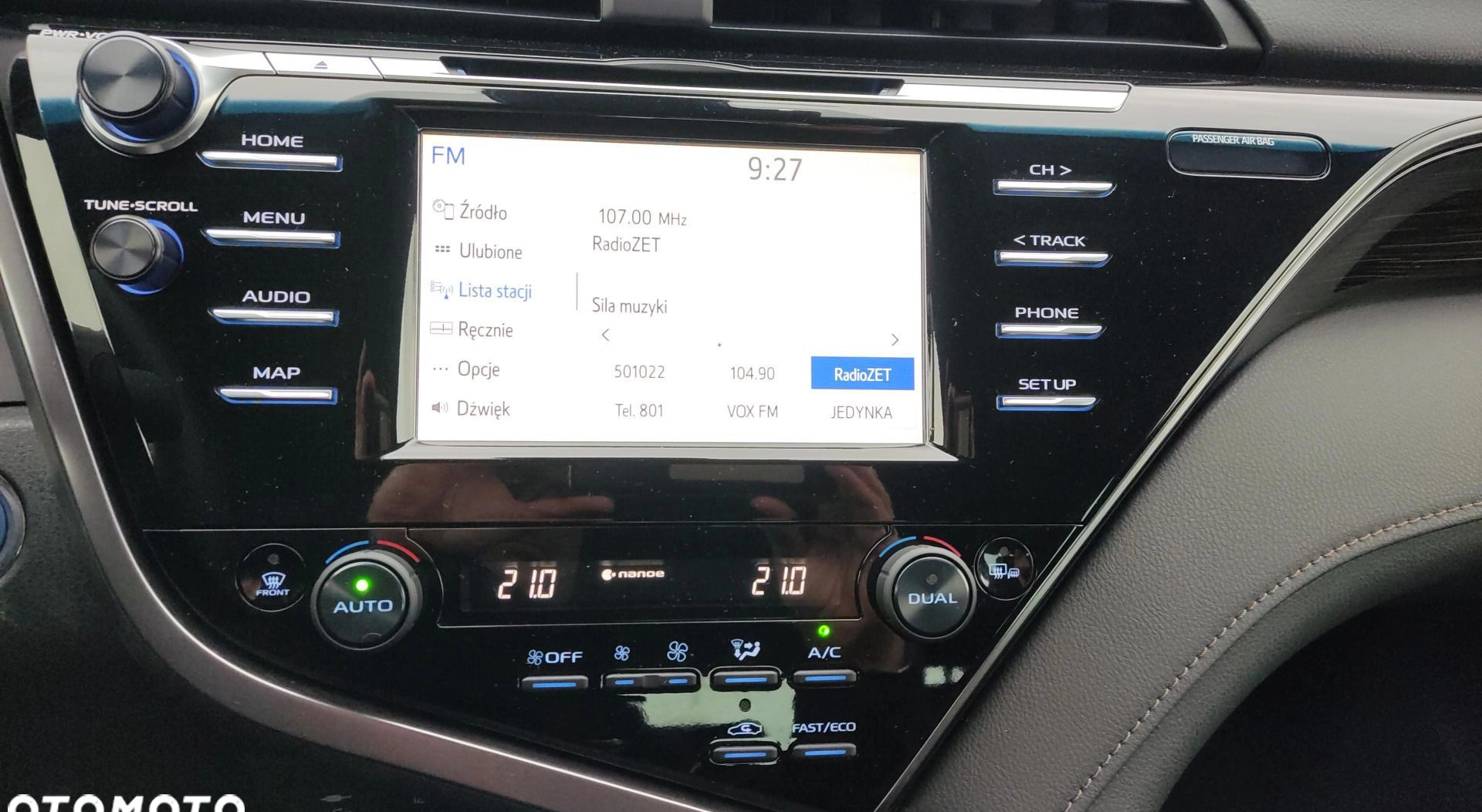 Toyota Camry cena 115900 przebieg: 90021, rok produkcji 2020 z Cedynia małe 137